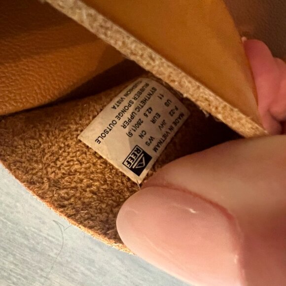 Reef Cusion Vista Sandal in Tan Women's Size 11 - Picture 4 of 5